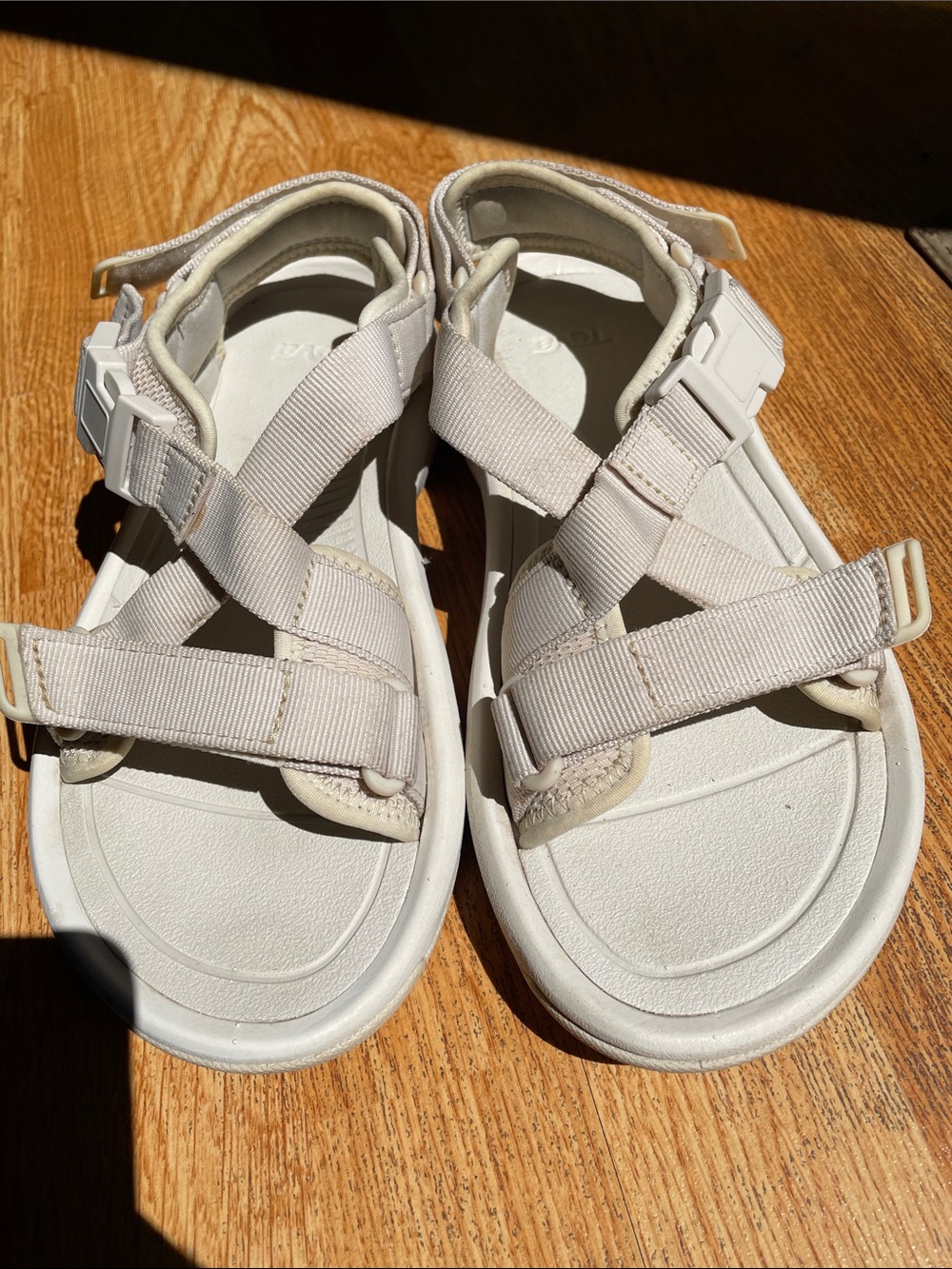 Teva Hurricane Verge